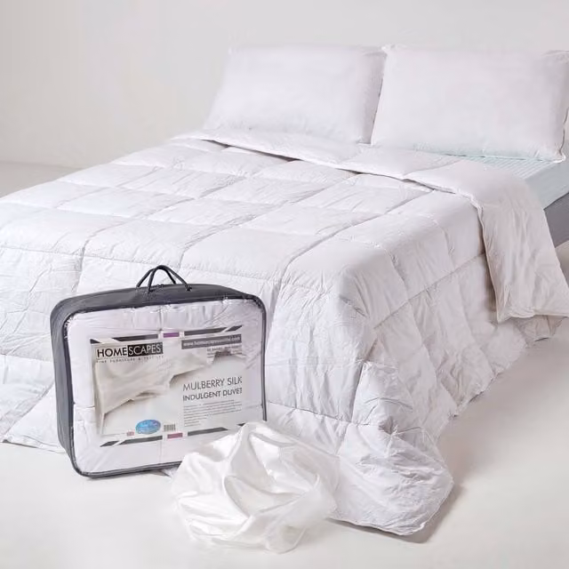 Homescapes Single Mulberry Silk 13.5 Tog Summer Duvet in White
