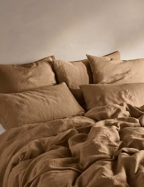 Bedfolk Pure Linen Washed Duvet Cover in Bronze
