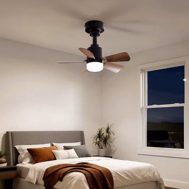 Livingandhome Modern LED Ceiling Fan Light with Remote Control in Brown Wood Finish