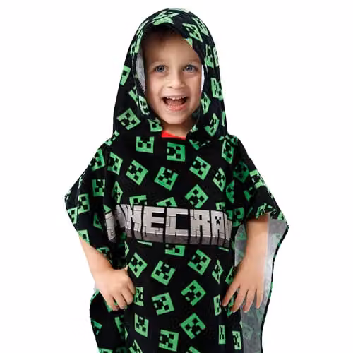 Minecraft Hooded Poncho Towel for Kids in Black and Green – 3