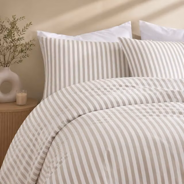 Ezysleep Cationic Stripe Duvet Cover Set in Beige, W: 200 cm x H: 200 cm