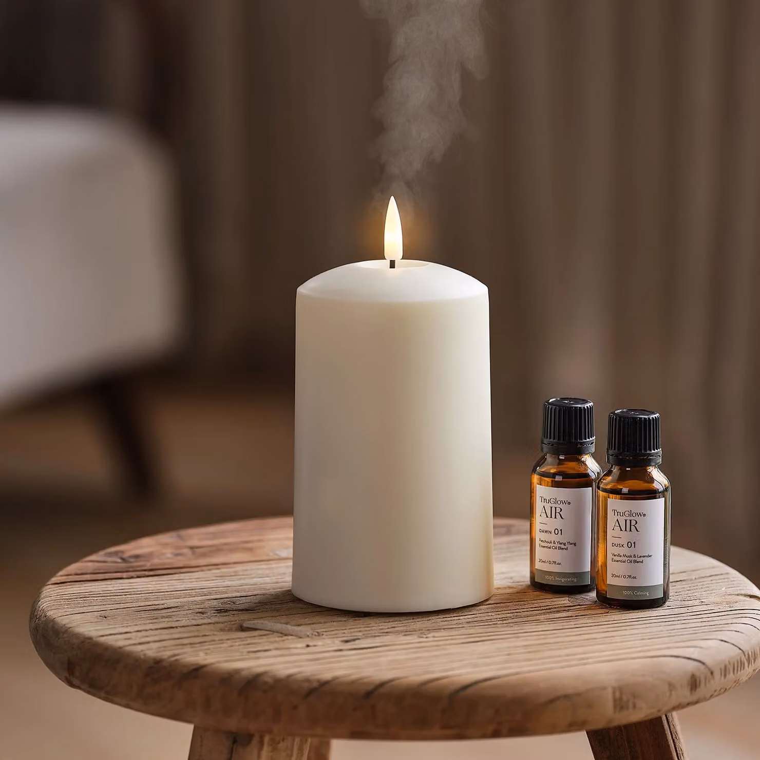 Lights4fun TruGlow AIR Portable Candle Diffuser and Dawn Dusk Diffuser Oil Bundle in White