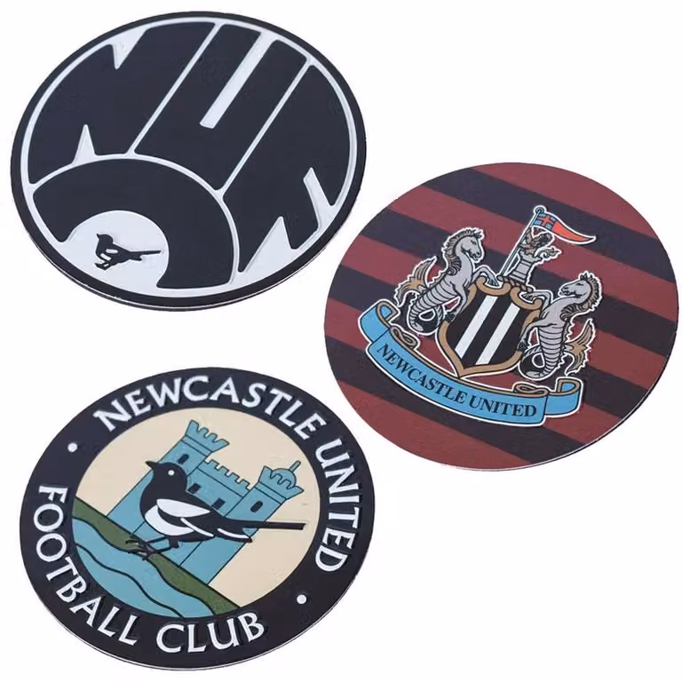 Newcastle United FC Retro Round Fridge Magnet Set, Pack of 3, Multicolour
