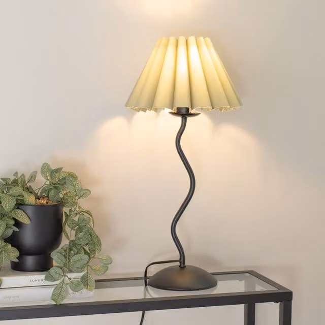 ValueLights Wiggle Black Metal Single Stem Table Lamp with Green Fabric Tapered Shade
