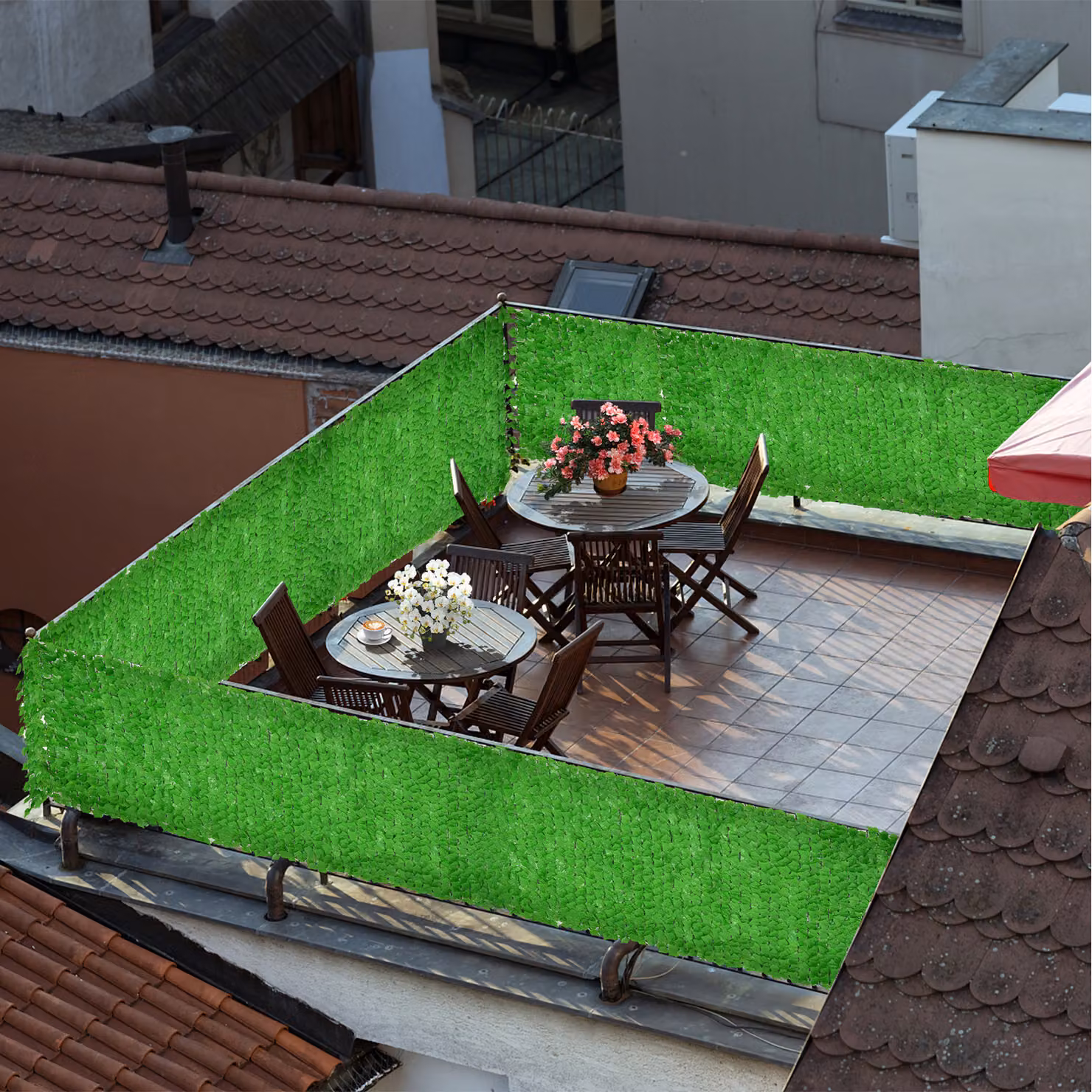 Costway Artificial Hedge Screening Wall in Green – 2