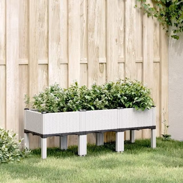 Berkfield Home Garden Planter with Legs in White, W/D/H: 120 x 40 x 42 cm