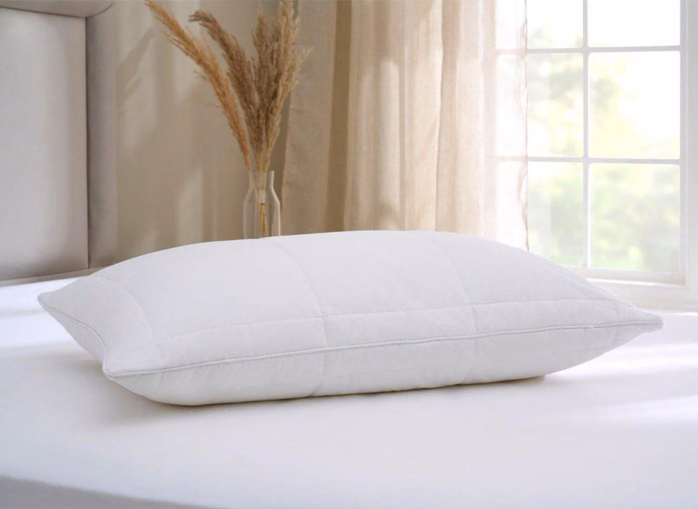 Dreams Memory Cloud Support Pillow, Soft White Breathable Memory Foam Rectangular Pillow for Adults