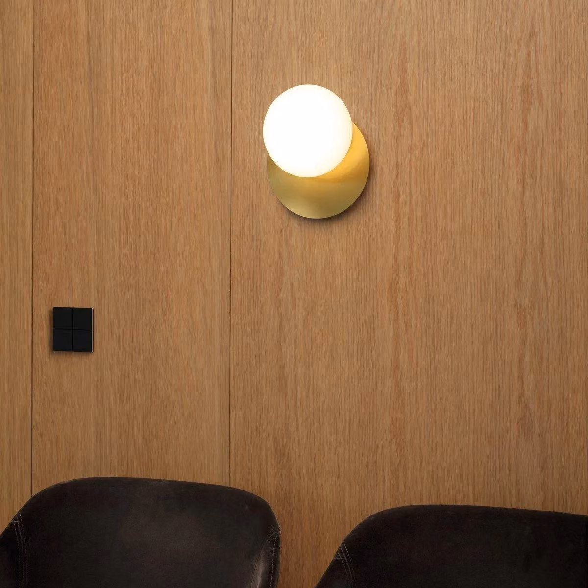 Netlighting NINFEA Round Flush Wall Lamp in Brass and Yellow – 2