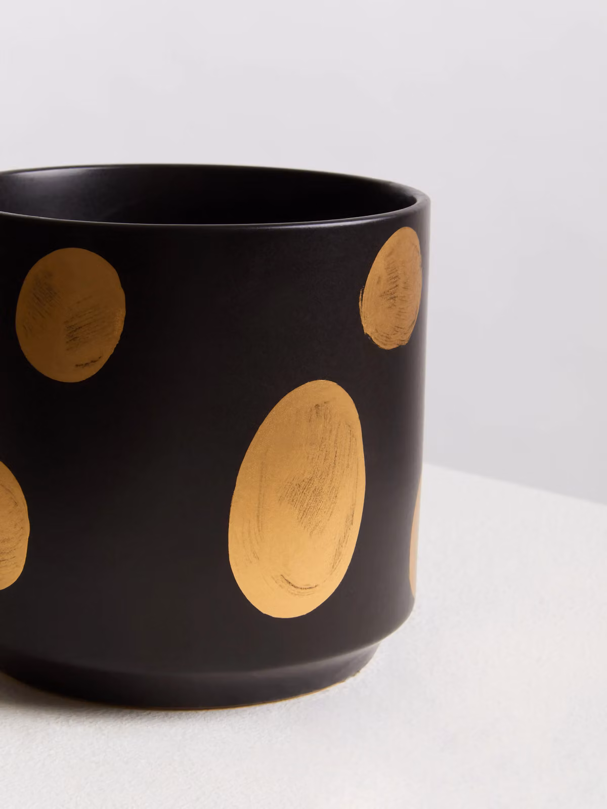 Orsina Speckled Ceramic Planter, Modern Black Dotted Round Tabletop Pot – 3