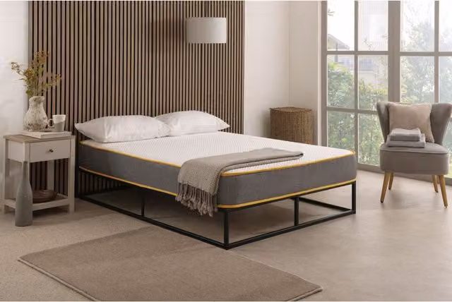 The Foam People Saffron Comfort All Foam Mattress in Grey, W/D/H: 90 x 200 x 20.32 cm – 1