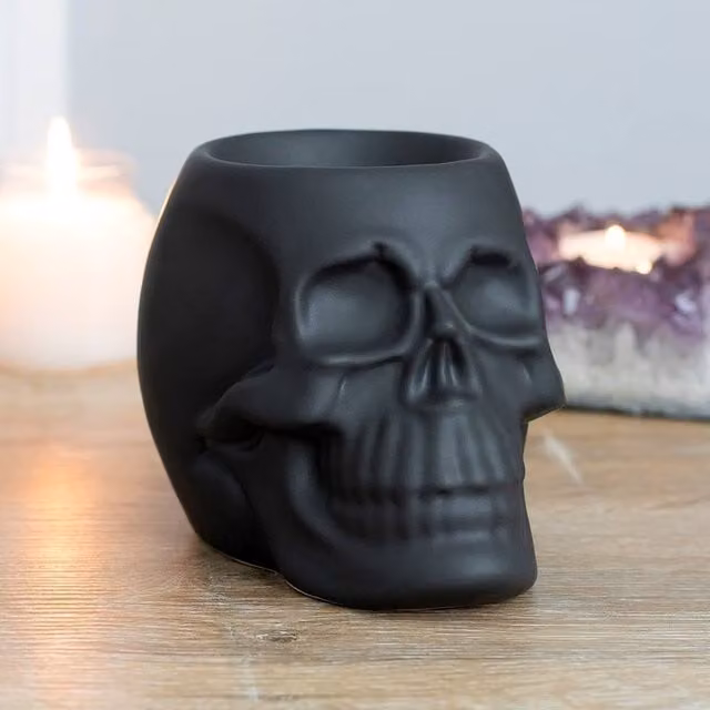 Uniqueful Black Ceramic Skull Oil Burner for Tabletop Use – 1