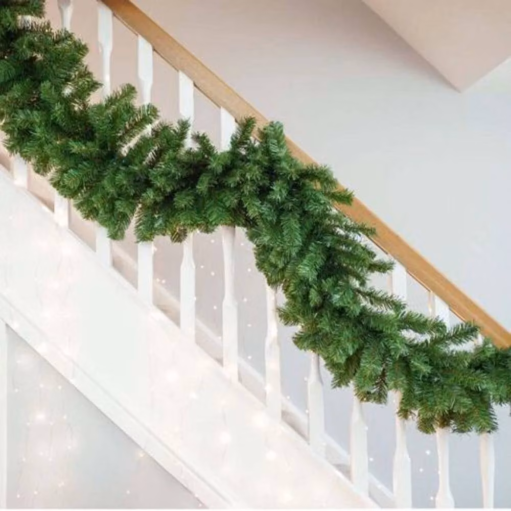FLAVORA Pre-Lit Christmas Garland with Warm White LED Lights, Green, W: 100 cm, D: 15 cm – 3