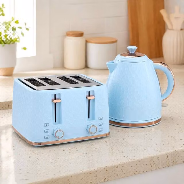 STILVORA Kettle and 4 Slice Toaster Set, Blue
