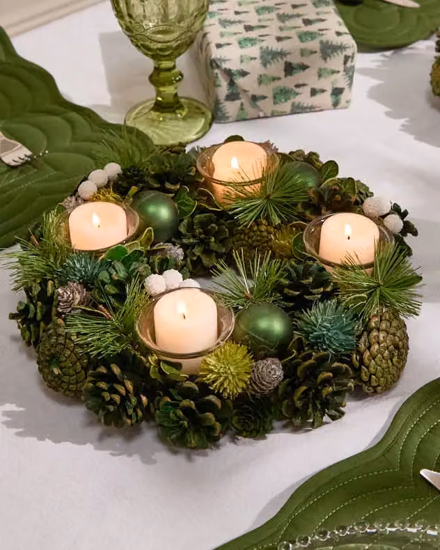 Dibor Set of 2 Woodland Green Round Glass Tealight Candle Holders for Christmas Tabletop Decoration, Diameter: 30 cm – 3