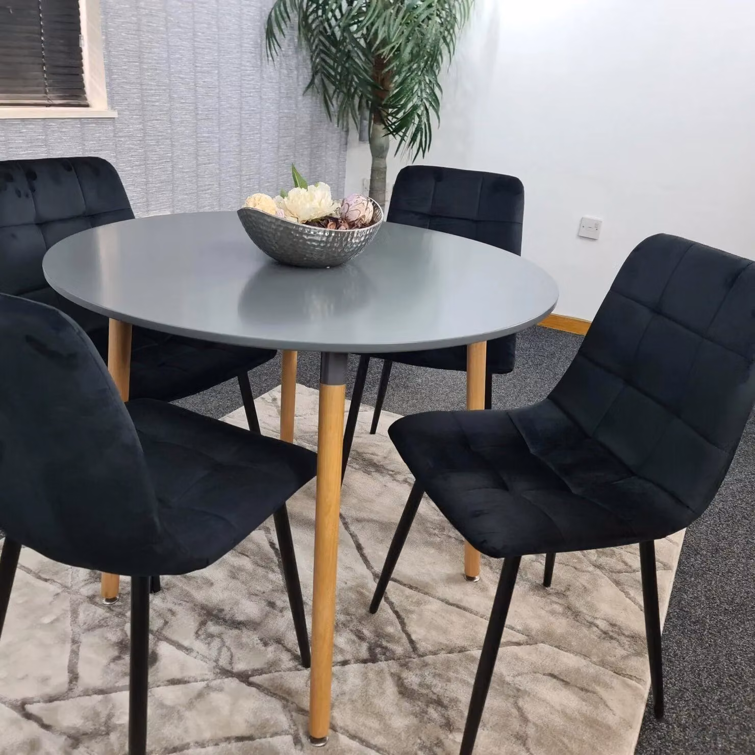 Kosy Koala Modern Round Grey Dining Table and 4 Black Velvet Chairs – 5