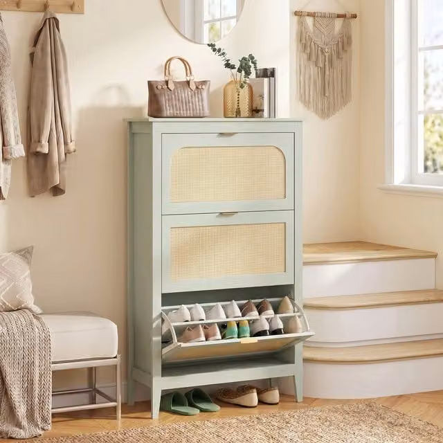 HOMCOM Boho Slim Shoe Cabinet with Rattan Doors in Light Green and Oak, Holds 20 Pairs