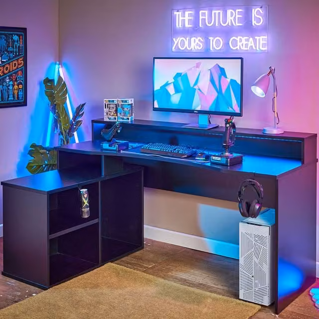 Rest Relax Alpha Gaming Desk in Black
