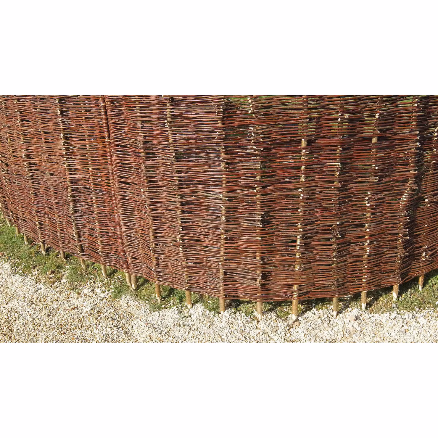 Primrose Premium Woven Willow Hurdle Fence Panel Screening in Brown, W/H: 1.82 x 1.82 m – 3