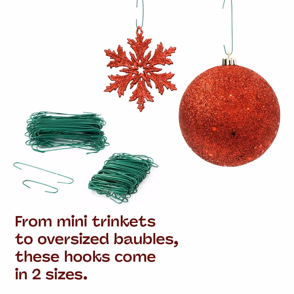 Christmas Village Metal Bauble Hooks in Green, Silver and Gold – 2