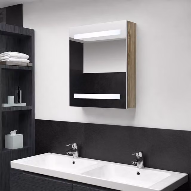 Berkfield Home LED Bathroom Mirror Cabinet in White and Oak, W/D/H: 50 x 14 x 60 cm – 1