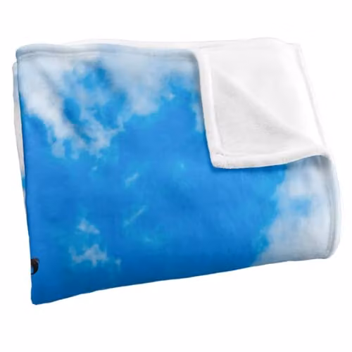 Warner Bros. Superman (2025) Lois Embrace Clouds Super Soft Silky Touch Fleece Throw Blanket, Blue/Multicolour, W: 91 cm, D: 147 cm – 3