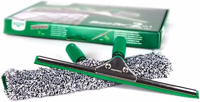 UNGER 2 in 1 Window Cleaner Starter Kit with Squeegee and Microfibre in Green