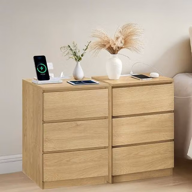 VASAGLE Set of 2 Modern Bedside Tables with Power Strip in Straw Yellow