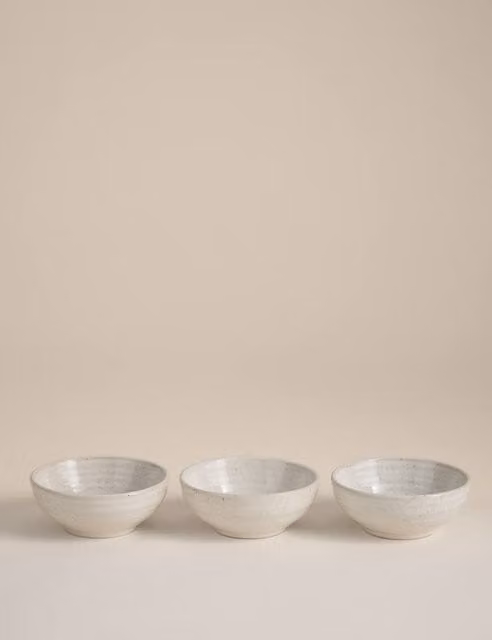 M&S Set of 3 Stackable Ceramic Ribbed Pinch Bowls in White and Beige