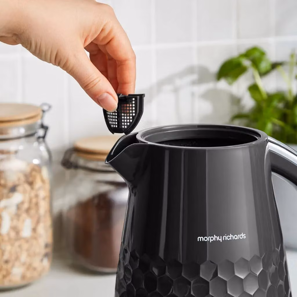 Morphy Richards Hive Kettle and Toaster Set in Black – 7