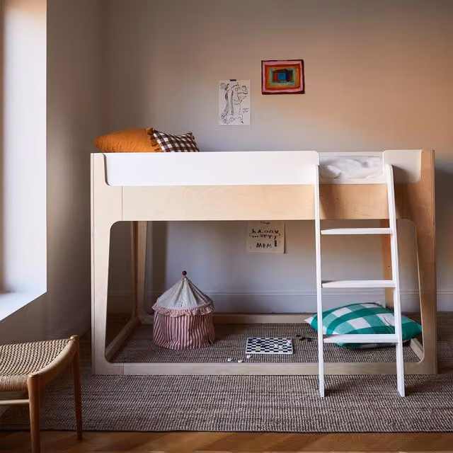 Oeuf NYC Perch Nest Single Childrens Bed in White and Birch, W/D/H: 200 x 90 x 128 cm – 1