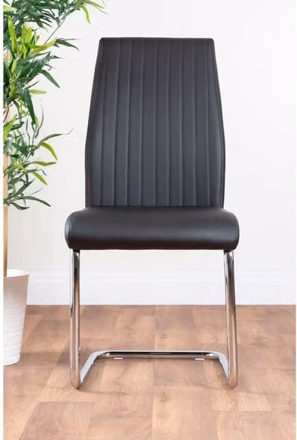 FurnitureboxUK Renato High Gloss Extending Kitchen Dining Table and 4 Lorenzo Chairs in Black