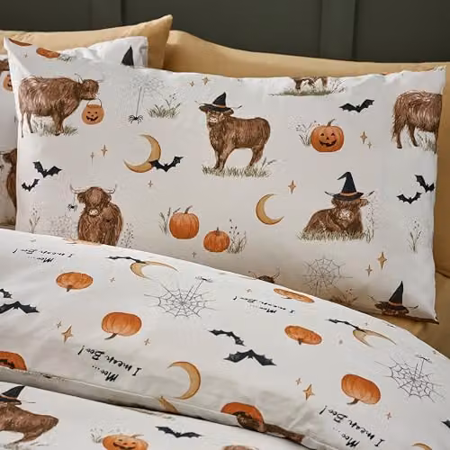 Catherine Lansfield Halloween Highland Cow Reversible Double Duvet Cover Set with Pillowcases, Beige, W/D/H: 200 x 200 cm, Pillowcases: 50 x 75 cm – 2