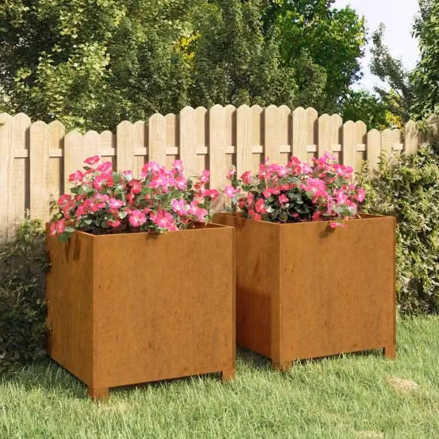 Berkfield Home Set of 2 Rusty Corten Steel Planters with Legs in Brown, W/D/H: 42 x 40 x 43 cm – 1