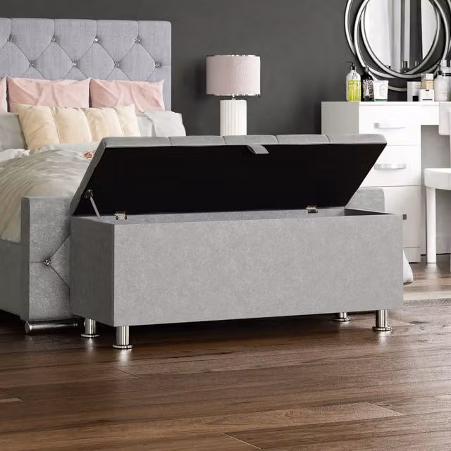 Vida Designs Modern Rectangular Fabric Storage Ottoman in Grey Velvet