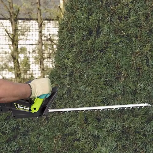 MYLEK Cordless Reciprocating Hedge Trimmer with 51cm Cutting Length and Rechargeable Battery in Black and Green – 5