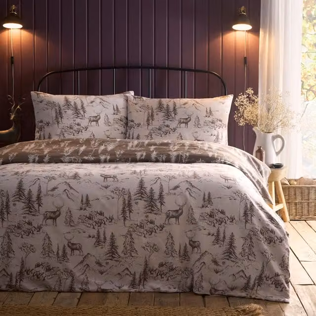 Dreams & Drapes Alpine Stag Reversible Brushed Cotton Flannelette Duvet Cover Set, Beige, W: 180 cm x L: 200 cm