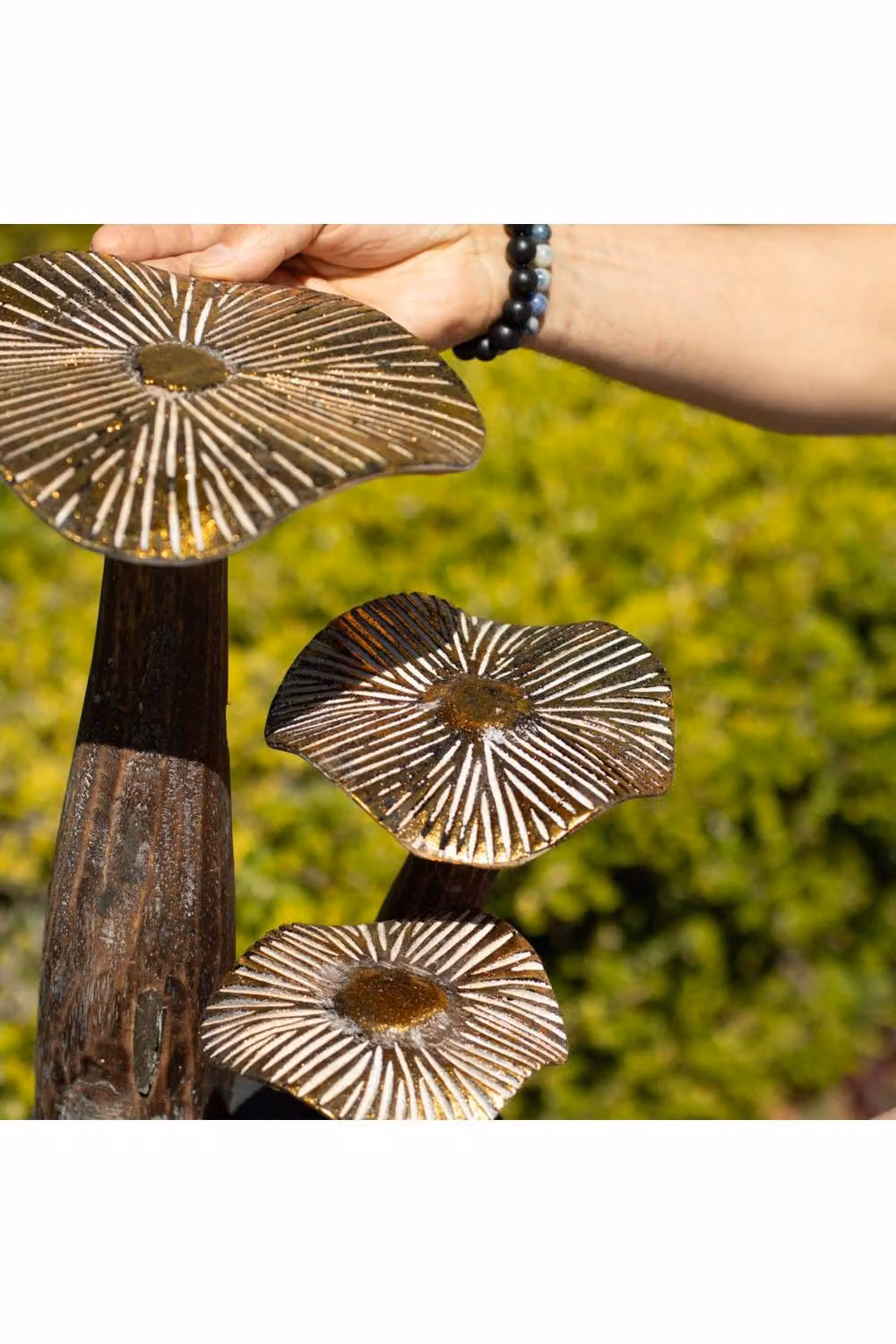 KDMD Large Golden Wood Mushroom Sculpture in Dark Brown and Gold, Height: 32 cm – 3