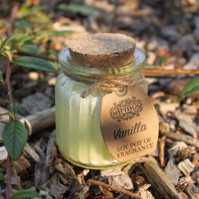 KDMK Vanilla Soy Tabletop Fragrance Candle in Green Glass with Cork Lid, 20 g