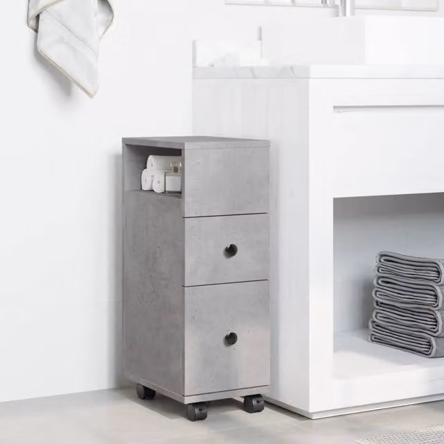 Berkfield Home Narrow Bathroom Cabinet with Wheels in Concrete Grey Engineered Wood, W/D/H: 23.0 x 33.0 x 65.0 cm – 1