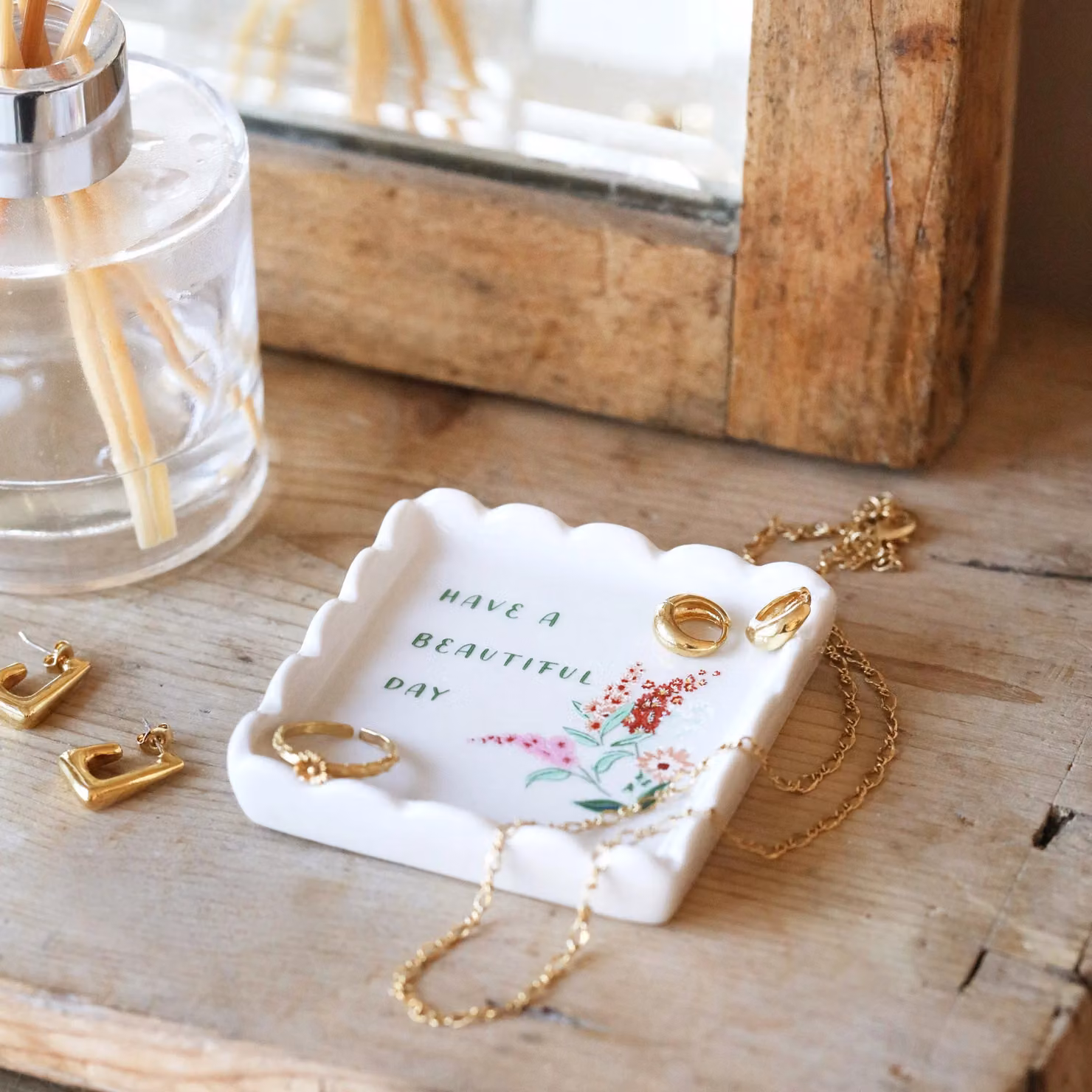 Lisa Angel White Beautiful Day Square Ceramic Trinket Dish with Floral Design – 2