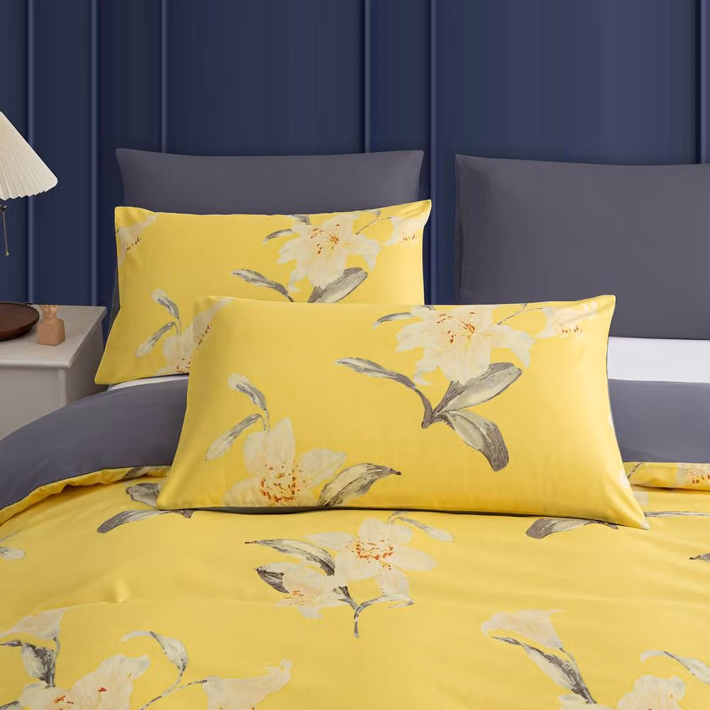 Grace Modern Reversible Microfibre Duvet Cover and Pillowcase Set in Yellow, Double (140 x 200 cm) – 3