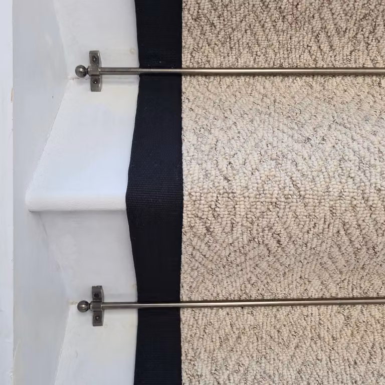 RainbowHome Herringbone Berber Beige Stair Runner with Black Cotton Border, W: 70 cm x L: 700 cm