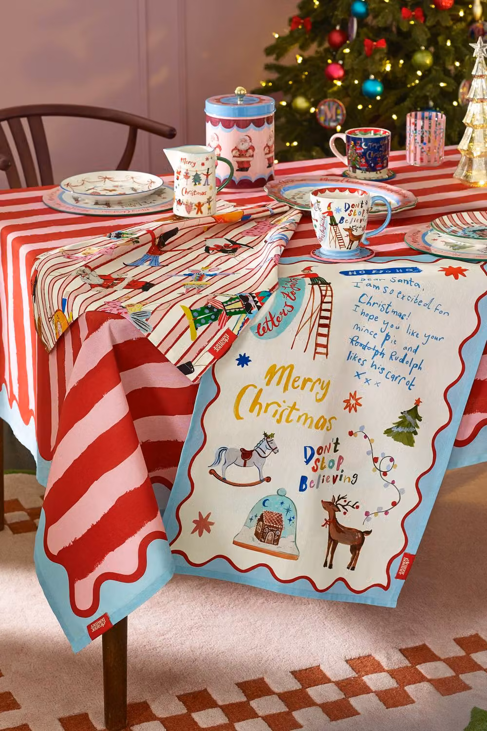 Eleanor Bowmer Stripe Cotton Rectangular Tablecloth in Red and Blue, W: 137 cm, L: 229 cm – 2