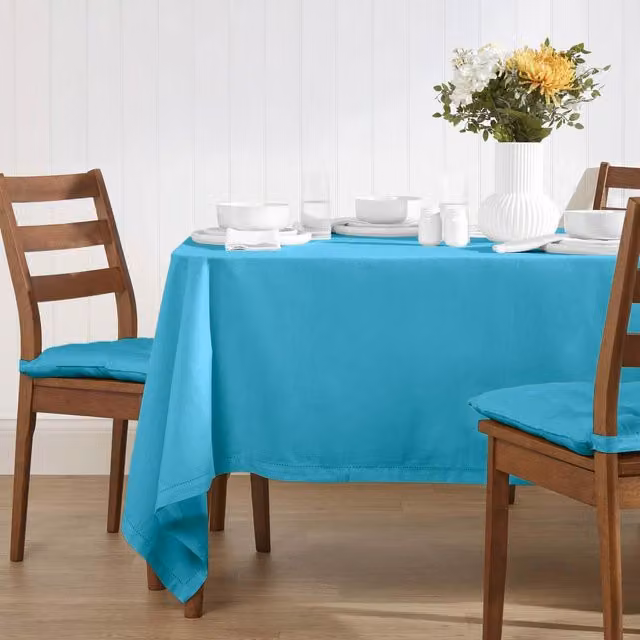 Homescapes Plain Blue Cotton Rectangular Tablecloth, W: 70 cm, L: 177.8 cm