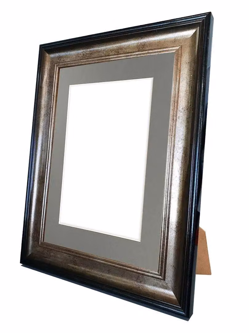 Frames & Mirrors 4U Scandi Black and Gold Rectangular Tabletop Picture Frame with Dark Grey Mount for 6 x 4 Inch Images – 3