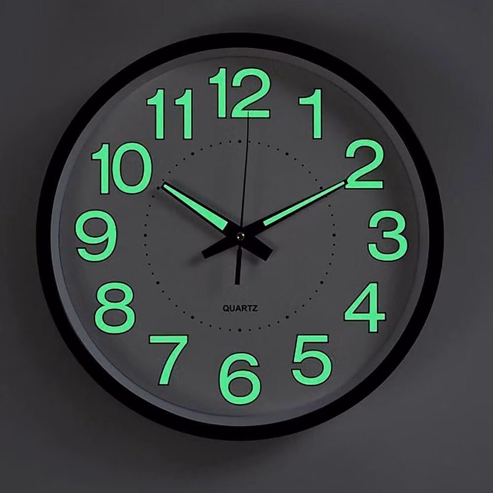 YnysTec Large Round Wall Clock in White, Silent Quartz Movement with Luminous Glow in the Dark – 4