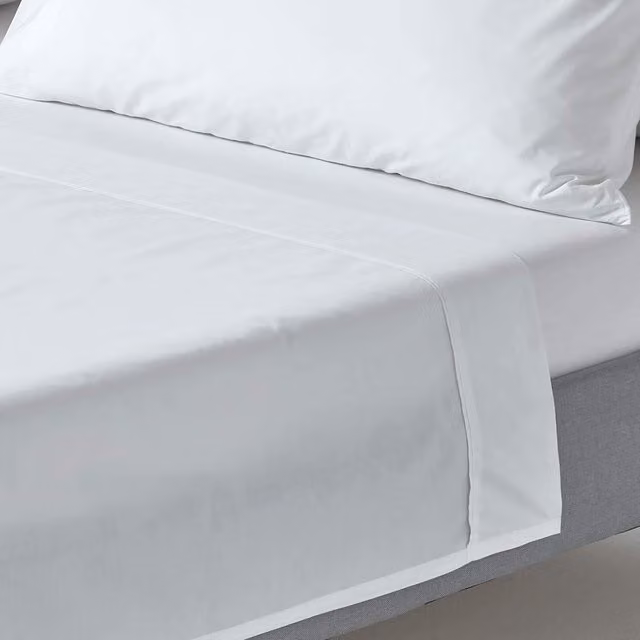 Homescapes 200 Thread Count Egyptian Cotton Percale Flat Sheet, White, 200 x 200 cm
