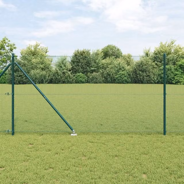 Berkfield Home Green Steel Welded Wire Fence with 7 Spike Posts, H: 140 cm, W: 10 m – 1