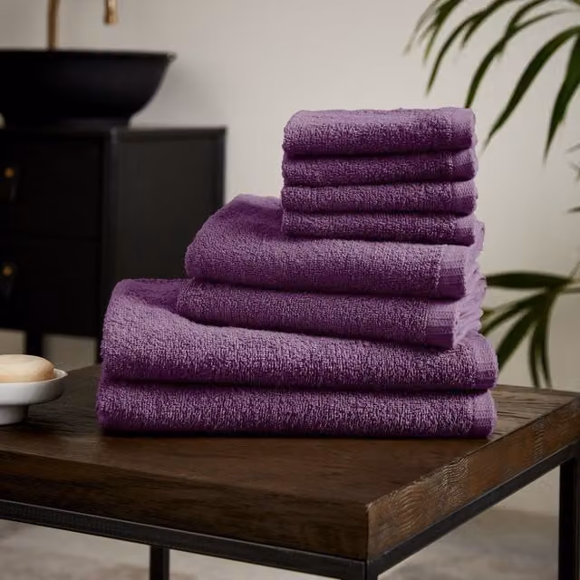 Catherine Lansfield 8 Piece Quick Dry Cotton Towel Set in Plum – 1