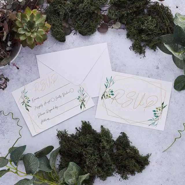 Club Green Geometric Greenery RSVP Cards and Envelopes, Pack of 25, Green and White